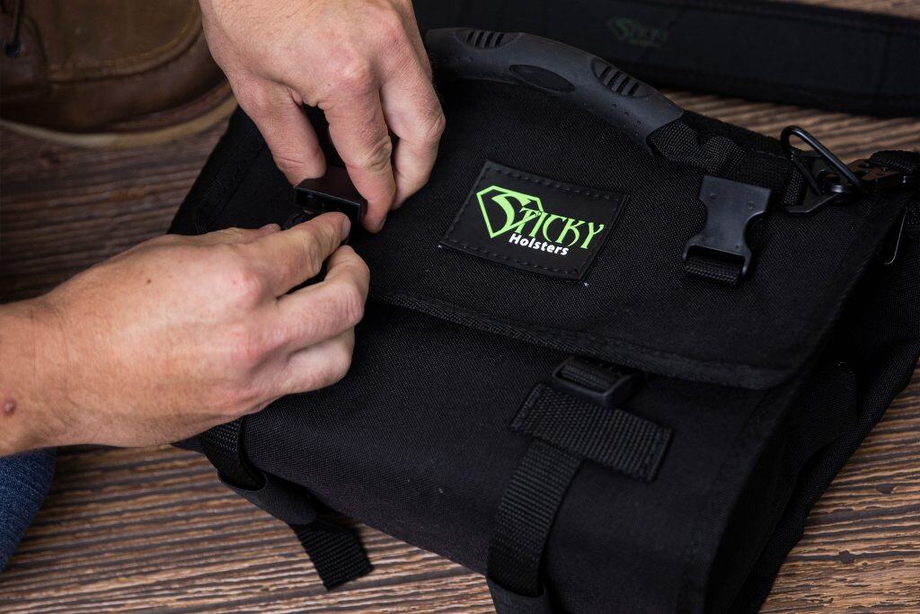Closing a Sticky Holsters Roll Out Range Bag.
